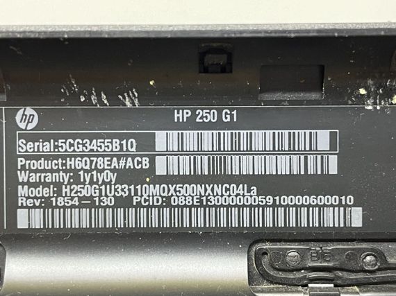 Ноутбук HP 250 G1 / 15.6" (1366x768) TN / Intel Core i3-3110M (2 (4) ядра по 2.4 GHz) / 8 GB DDR3 / 120 GB SSD / Intel HD Graphics 4000 / WebCam / Без АКБ б/у | Зображення 6