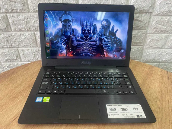 Ноутбук Asus X456U 14"HD/i5 6200U/8Gb/SSD256gb/Nvidia 920M-2Gb