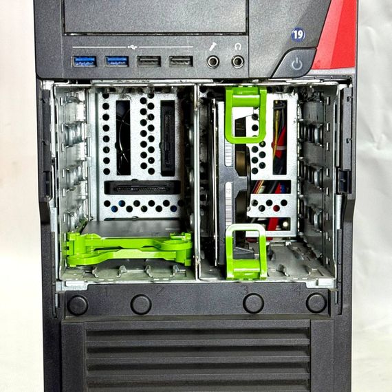 Рабочая станция Fujitsu Celsius R930 Tower / Intel Xeon E5-2640 v2 (8 (16) ядер по 2.0 - 2.5 GHz) / 16 GB DDR3 / 1000 GB SSD + 1000 GB HDD / nVidia Quadro K4000, 3 GB GDDR5, 192-bit / DVD-ROM / 800W б/у | Зображення 6