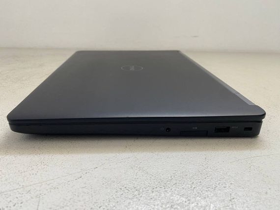 Ноутбук Б-класс Dell Latitude E5470 / 14" (1366x768) TN / Intel Core i5-6300U (2 (4) ядра по 2.4 - 3.0 GHz) / 8 GB DDR3 / 128 GB SSD / Intel HD Graphics 520 / WebCam б/у | Зображення 7