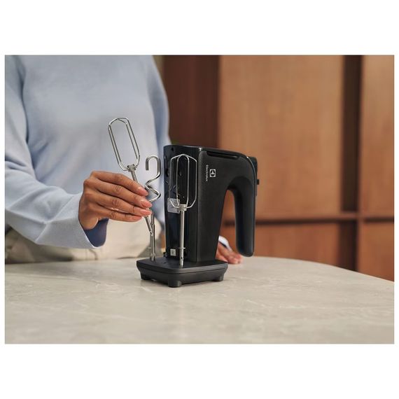 Міксер Electrolux EHM4B | Зображення 7
