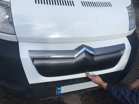 Зимняя решетка (2006-2014) Глянцевая для Citroen Jumper 2007-2024 и 2014-2024 гг | Зображення 5