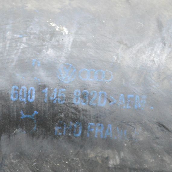 Патрубок інтеркулера нижній лівий 1.9 TDI Skoda Fabia 2000-2008 шланг інтеркуллера Шкода Фабія 6Q0145832D | Зображення 3