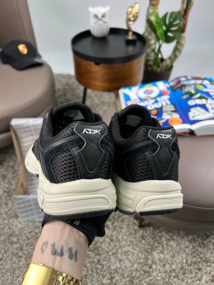 Чоловічі кросівки Reebok Premier Trinity KFS Black White весна / літо / осінь A3789 42 26,5 | Зображення 3