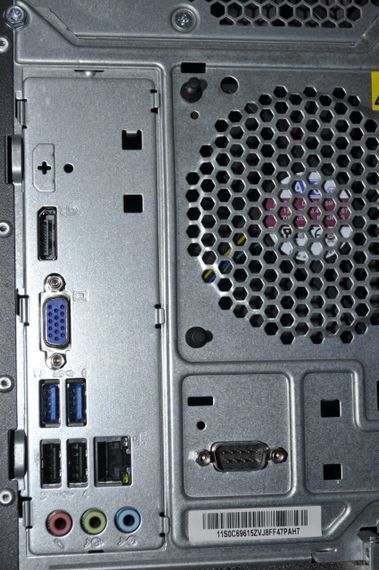 Комп'ютер  Lenovo ThinkCentre E73 Tower / Intel Core i5-4460S (4 ядра по 2.9 - 3.4 GHz) / 8 GB DDR3 / 160 GB HDD / Intel HD Graphics 4600 / DVD-ROM / Без OC б/в + Подарунок  USB-накопичувач 32 ГБ | Зображення 7