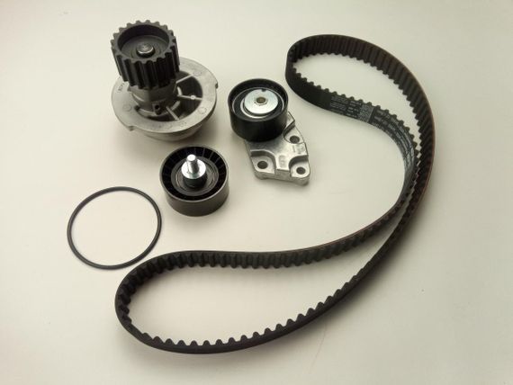 Ремінь ГРМ+ролики Lacetti 1.6, Gates (KP15419XS-2) + помпа | Зображення 1