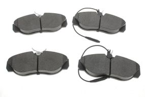 Колодки тормозные передние Fiat Ducato Peugeot Boxer 94-02 Lucas  с датчиками  209129