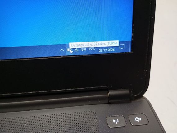 Ноутбук Б-клас HP ProBook 640 G1 / 14" (1366x768) TN / Intel Core i5-4210M (2 (4) ядра по 2.6 - 3.2 GHz) / 8 GB DDR3 / 128 GB SSD / Intel HD Graphic 4600 / WebCam + USB-флешка 64 GB б/в | Зображення 9