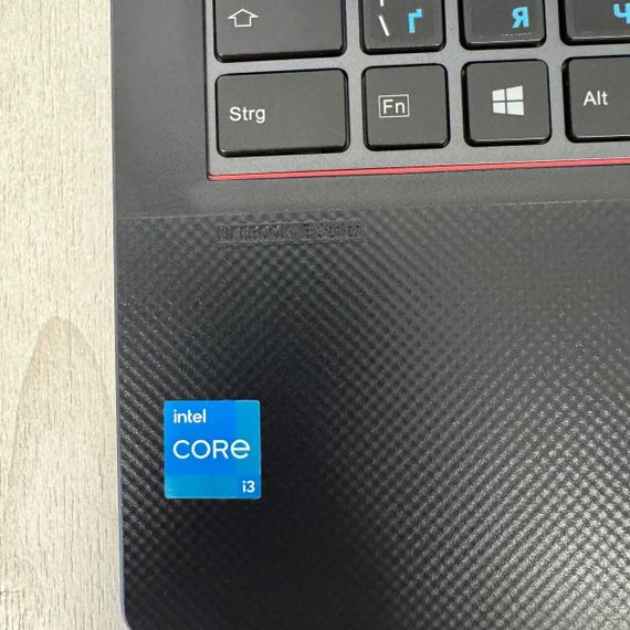 Ноутбук Fujitsu LifeBook E5411 / 14" (1920x1080) IPS / Intel Core i3-1115G4 (2 (4) ядра по 1.7 - 4.1 GHz) / 16 GB DDR4 / 256 GB SSD / Intel UHD Graphics / WebCam б/у | Зображення 4