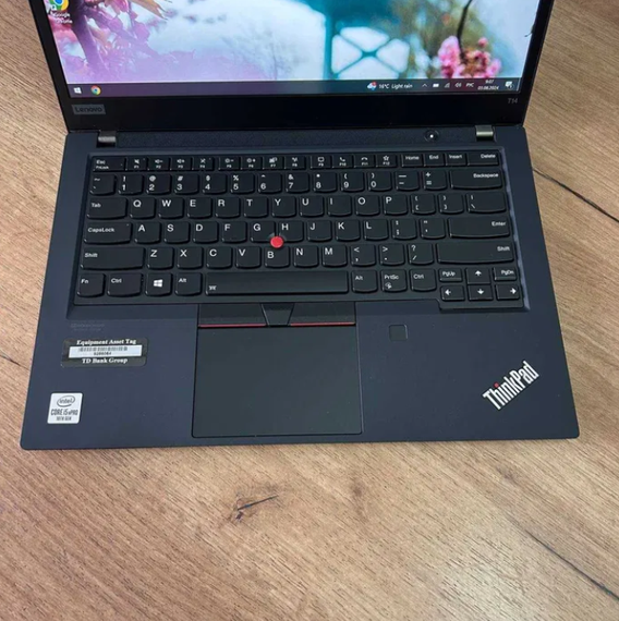 Ноутбук Сенсорний Lenovo ThinkPad T14 14,0" FHD IPS i5 10310U 8Gb SSD 256Gb Б/В | Зображення 5
