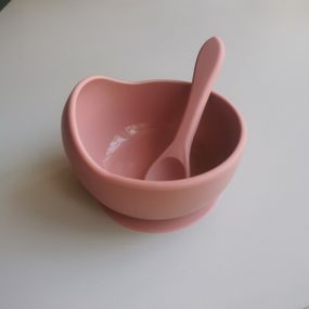 Силіконова дитяча глибока тарілка на присосці з ложкою Blush
