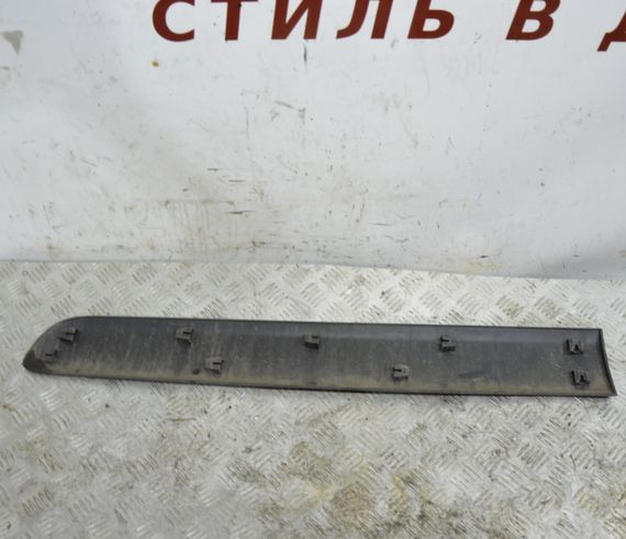 Молдинг передніх правих дверей Citroen C3 Picasso 2009-2017 Передня права накладка дверей Сітроен 9681742980 | Зображення 1