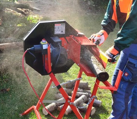 Пила циркулярна електрична HECHT 8220 | Зображення 2