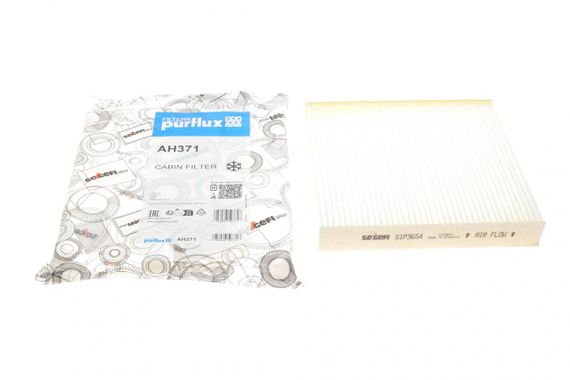 Фільтр салону Fiat Panda 500 500e 06-  AH371