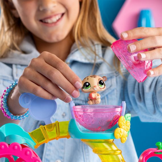 Игровой набор "Фабрика Развлечений" Littlest Pet Shop 00519 аксессуары и 2 фигурки, фабрика | Зображення 5