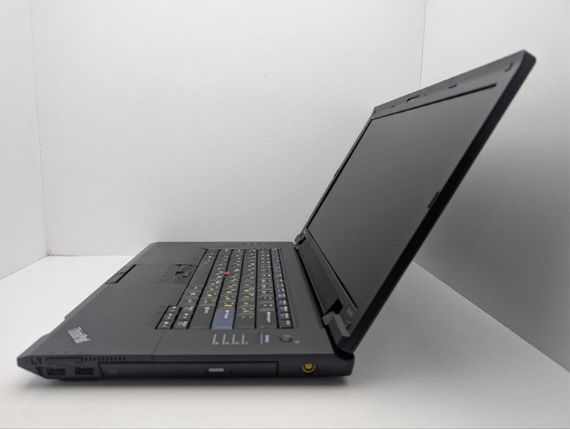 Ноутбук Lenovo ThinkPad SL510 / 15.6" (1366x768) TN / Intel Core 2 Duo T6570 (2 ядра по 2.1 GHz) / 6 GB DDR3 / 250 GB HDD / Intel GMA 4500MHD Graphics / WebCam / DVD-ROM б/в | Зображення 6