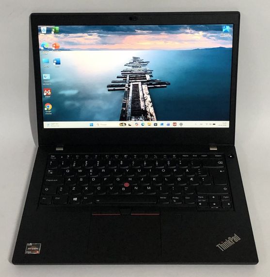 Ультрабук Lenovo ThinkPad L14 Gen 1 / 14" (1920x1080) IPS Touch / AMD Ryzen 5 Pro 4650U (6 (12) ядер по 2.1 - 4.0 GHz) / 16 GB DDR4 / 256 GB SSD NVMe / AMD Radeon RX Vega 6 Graphics / WebCam / Win 11 Pro б/в + Подарунок Флеш-накопичувач Kingston 64 ГБ | Зображення 1