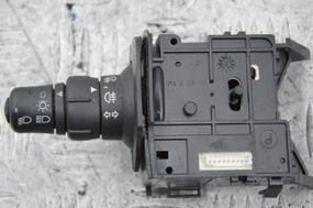 Підрульовий перемикач лівий Renault Clio IV 2012-2016 Перемикач поворотів Рено Кліо 4 PA6GF15