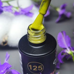 Гель-лак для нігтів Bee Nails 125 (гірчично-оливковий) 8мл