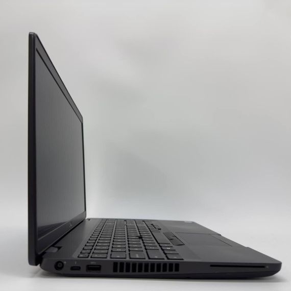 Ноутбук Dell Latitude 5501 / 15.6" (1920x1080) IPS / Intel Core i7-9850H (6 (12) ядра по 2.6 - 4.6 GHz) / 16 GB DDR4 / 256 GB SSD / Intel UHD Graphics 630 / WebCam б/в | Зображення 6