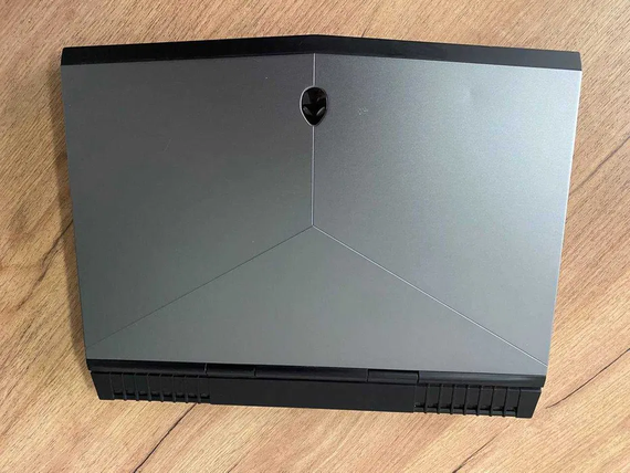 Ноутбук Alienware 15 R3 15.6"FHD/IPS/i7 7700HQ/16Gb/SSD512NVMe/GTX1070-8Gb | Зображення 5