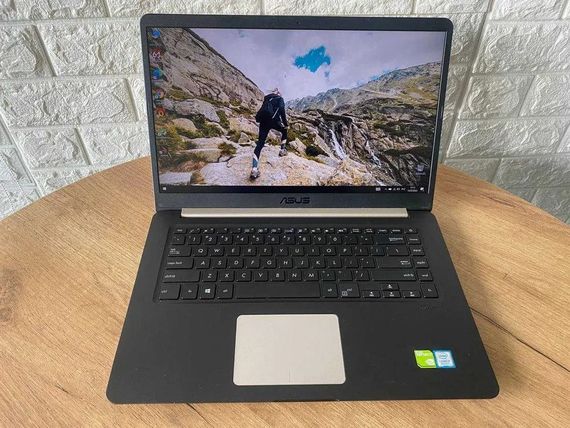 Ноутбук Asus VivoBook S15 15.6" FHD IPS i7 8550U 8Gb/SSD240/ Nvidia MX130