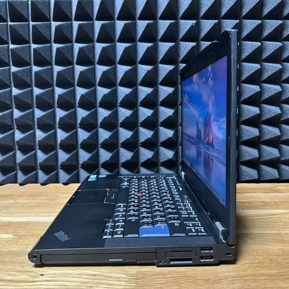 Ноутбук Lenovo ThinkPad T420 / 14" (1366x768) TN / Intel Core i5-2520M (2 (4) ядра по 2.5 - 3.2 GHz) / 8 GB DDR3 / 128 GB SSD / Intel HD Graphics 3000 / WebCam / DVD-ROM б/у | Зображення 3