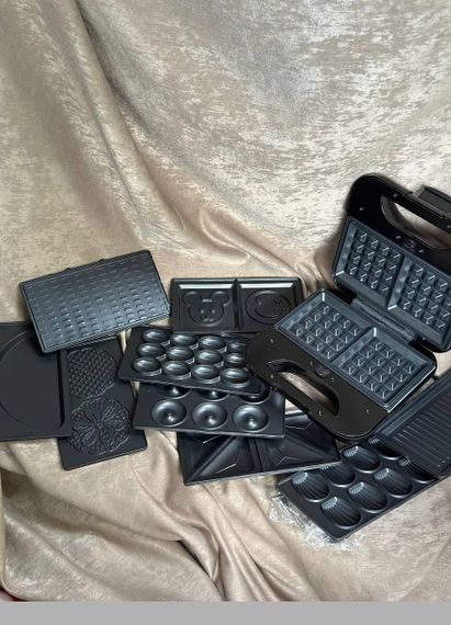 Вафельниця гриль 10 в 1 мультипекар RAF R.209 (47164-209_1439)