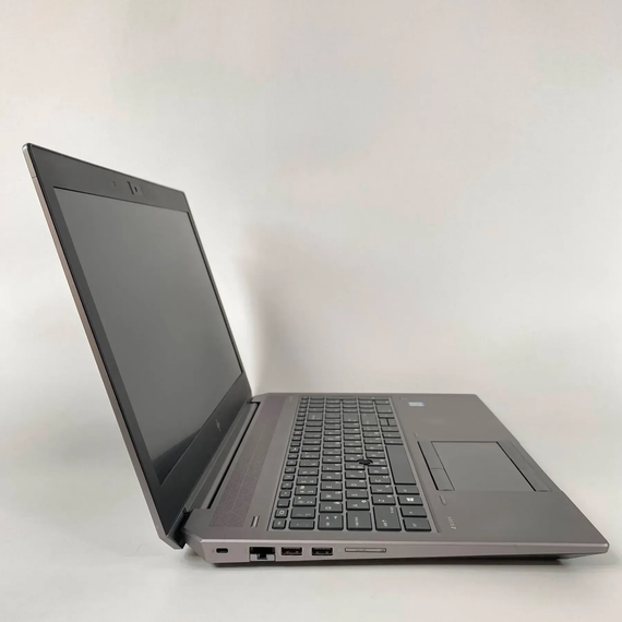 Мобильная рабочая станция Б-класс HP zBook 15 G6 / 15.6" (1920x1080) IPS / Intel Core i7-9850H (6 (12) ядер по 2.6 - 4.6 GHz) / 16 GB DDR4 / 128 GB SSD + 500 GB HDD / nVidia Quadro T1000, 4 GB GDDR5, 128-bit / Fingerprint / WebCam / HDMI б/у + Подарок | Зображення 3