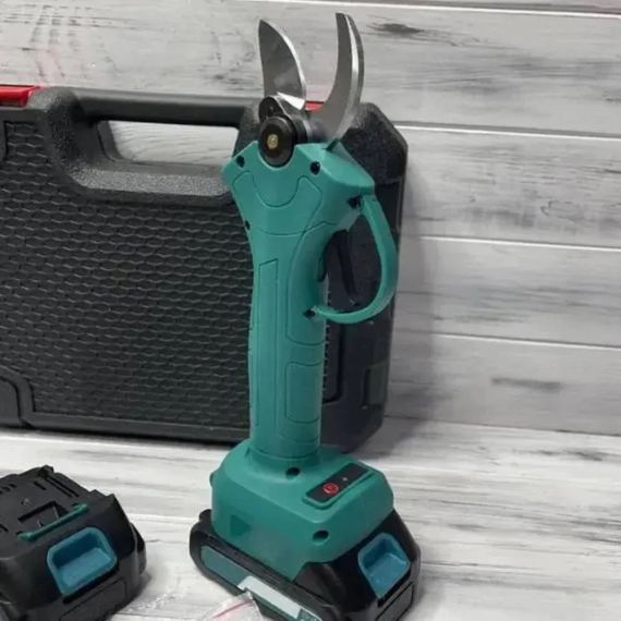 Аккумуляторный секатор в кейсе + 2 аккумулятора 21В, Crafting Tools / Электрические садовые ножницы | Зображення 1