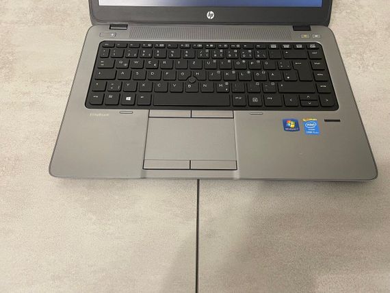 Ноутбук HP EliteBook 840 G1 / 14" (1600x900) TN / Intel Core i5-4300U (2 (4) ядра по 1.9 - 2.9 GHz) / 8 GB DDR3 / 128 GB SSD / Intel HD Graphics 4400 б/у | Зображення 3