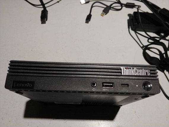 Неттоп Lenovo Thinkcentre m75q Gen2 USFF / AMD Ryzen 3 PRO 5350GE (4 (8) ядер по 3.6 - 4.2 GHz) / 8 GB DDR4 / 256 GB SSD / AMD RX Vega 6 / USB 3.1 / Windows 11 / Блок питания в комплекте б/у | Зображення 8