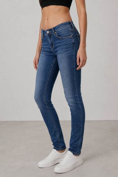Джинси жіночі однотонні Slim fit, колір синій, 244RA601 | Зображення 1