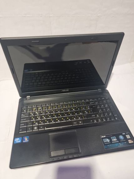 Ноутбук Б-класс Asus X54C / 15.6" (1366x768) TN / Intel Celeron B820 (2 ядра по 1.7 GHz) / 8 GB DDR3 / 120 GB SSD / Intel HD Graphics / WebCam / DVD-RW / Win 10 / АКБ не держит б/у | Зображення 2