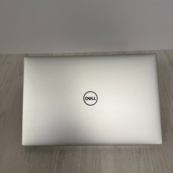 Ігровий ноутбук Dell XPS 15 9500 / 15.6" (3840x2400) IPS Touch / Intel Core i9-10885H (8 (16) ядер по 2.4 - 5.3 GHz) / 16 GB DDR4 / 512 GB SSD / nVidia GeForce GTX 1650 Ti, 4 GB GDDR6, 128-bit / WebCam б/в | Зображення 6