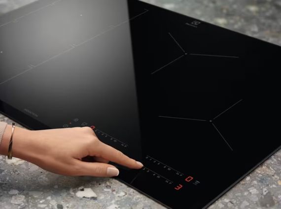 Варильна поверхня Electrolux індукційна EIV734 | Зображення 2