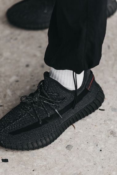 Кросівки Yeezy Boost 350 v2 Black , В'єтнам 0156 | Зображення 4