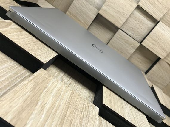 Ноутбук Б-клас Dell Inspiron 16 5620 / 16" (1920x1200) IPS / Intel Core i7-1255U (10 (12) ядер по 1.7 - 4.7 GHz) / 8 GB DDR4 / 240 GB SSD M.2 / Intel Iris Xe Graphics / WebCam / Fingerprint / USB 3.2 / HDMI / Windows 10 б/в | Зображення 6