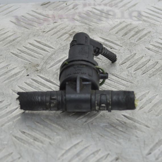 Датчик температури води Volkswagen Golf IV 1.9 TDI Фольксваген Гольф 4 038906061B | Зображення 1