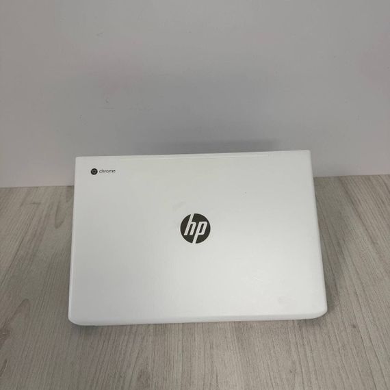 Ноутбук HP Chromebook 15-de0523dx White / 15.6" (1920x1080) IPS Touch / Intel Core i5-8250U (4 (8) ядра по 1.6 - 3.4 GHz) / 8 GB DDR4 / 128 GB SSD / Intel HD Graphics 620 / WebCam / Chrome OS б/у | Зображення 8