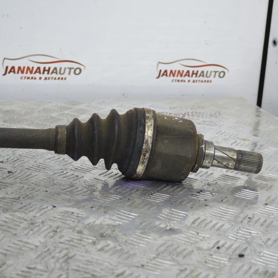 Піввісь передня ліва Renault Trafic II 2.5 DCI привідний вал Рено Трафік 8200776535 | Зображення 2