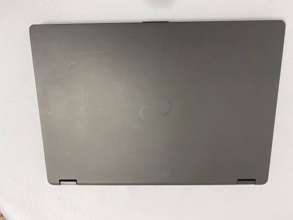 Ноутбук Fujitsu LifeBook U748 / 14" (1920x1080) IPS / Intel Core i5-7200U (2 (4) ядра по 2.5 - 3.1 GHz) / 12 GB DDR4 / 256 GB SSD / Intel HD Graphics 620 / WebCam б/в | Зображення 8