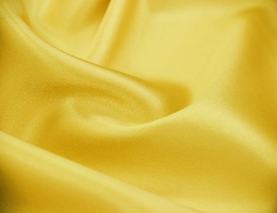 Натуральный итальянский шёлк с эластаном атласный желтый (золотой) однотонный MI 29