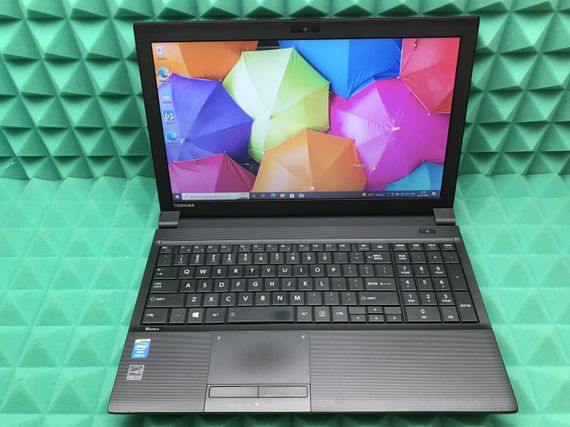 Ноутбук Toshiba Tecra A50-A / 15.6" (1366x768) TN / Intel Core i5-4200M (2 (4) ядра по 2.5-3.1 GHz) / 8 GB DDR3 / 120 GB SSD / HD Graphics 4600 / WebCam / DVD-RW / USB 3.0 / HDMI б/у | Зображення 1