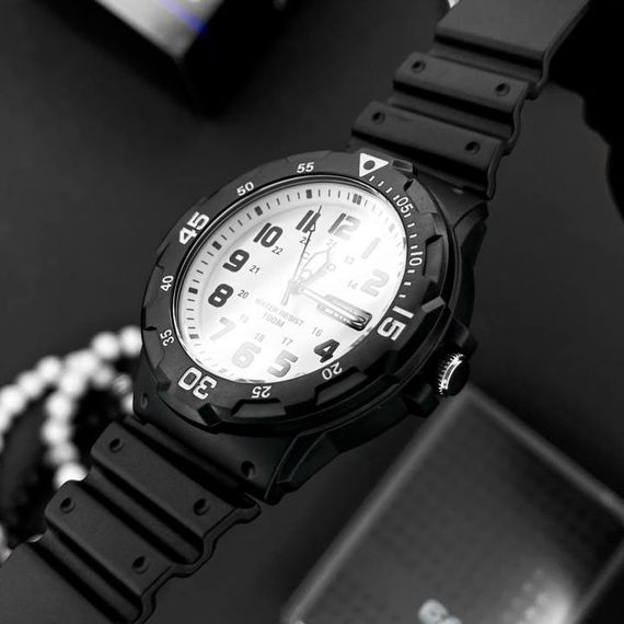 Чоловічий годинник Casio MRW-200H-7B | Зображення 7