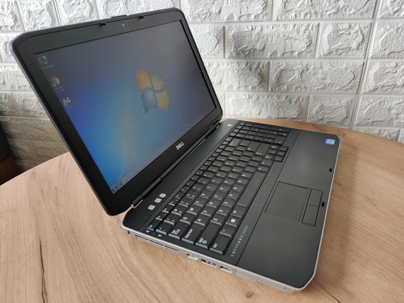 Ноутбук Dell Latitude E5530 /15.6 HD/i3-3120M/4Gb/HDD500Gb/Intel HD 4000 | Зображення 2
