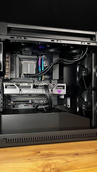 Збірка на замовлення: ігровий ПК Asus ProArt PA602 Black Tower / AMD Ryzen 9 9950X3D (16 (32) ядер по 4,3 - 5,7 ГГц) / 96 ГБ DDR5 / 2000 ГБ SSD M.2 + 4000 ГБ HDD / nVidia GeForce RTX 5070 Ti, 16 ГБ GDDR7, 256-bit / 1000 Вт | Зображення 9