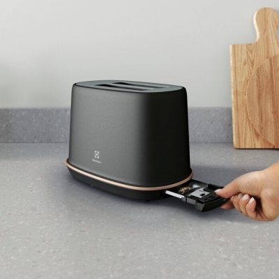 Тостер Electrolux E7T1-6BP | Зображення 1
