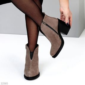 Дизайнерские кремовые замшевые ботильоны — универсальная элегантность 39