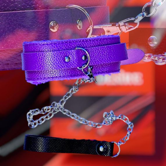 Мягкий фиолетовый ошейник "Love leash" с цепочкой-поводком и удобным черным держателем  Экокожа-металл sexstyl | Зображення 1
